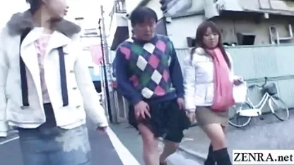 Milfスキニー大学シニアのネジとstrapon 完全 無料 エロ 動画